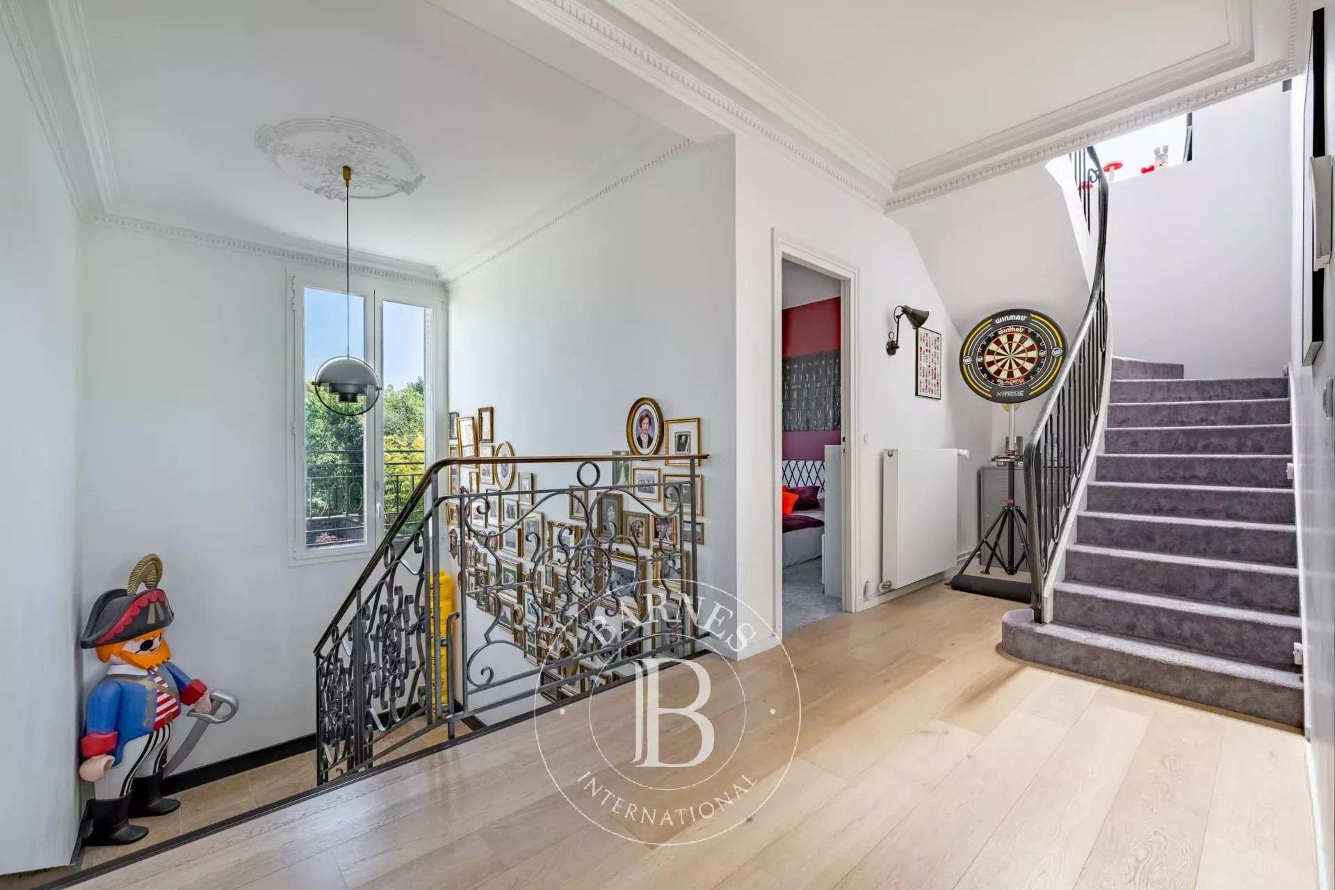 Bry-sur-Marne  - Maison 9 Pièces 4 Chambres - picture 10