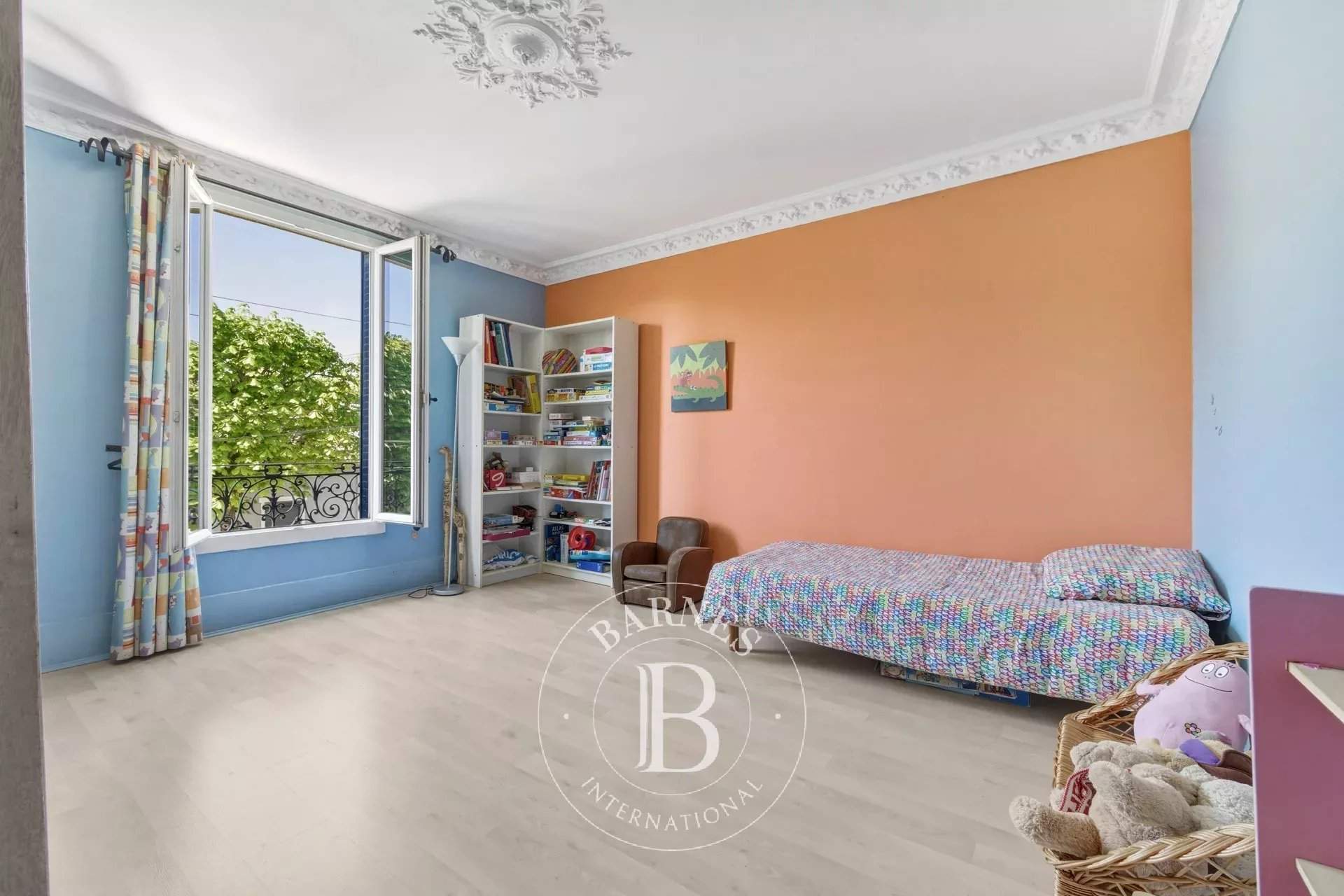 Saint-Maur-des-Fossés  - Maison 6 Pi&egrave;ces 5 Chambres - picture 11