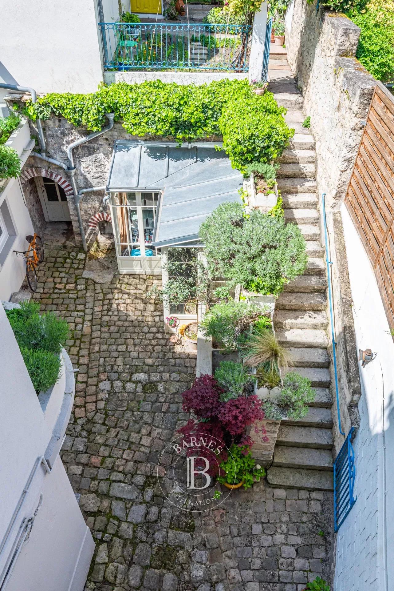 Montrouge  - House 5 Bedrooms - picture 14
