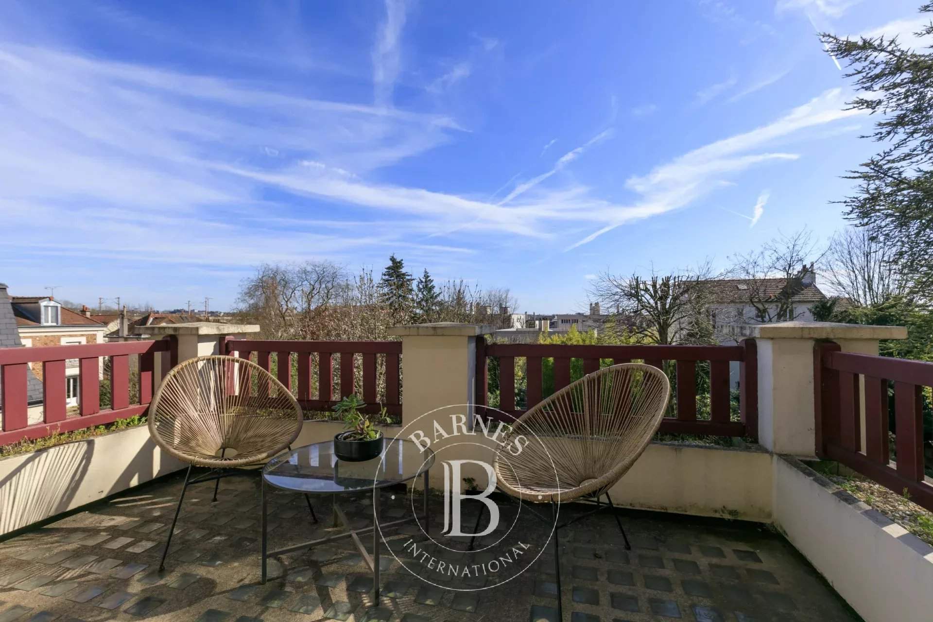 Nogent-sur-Marne  - Maison 7 Pi&egrave;ces 5 Chambres - picture 9