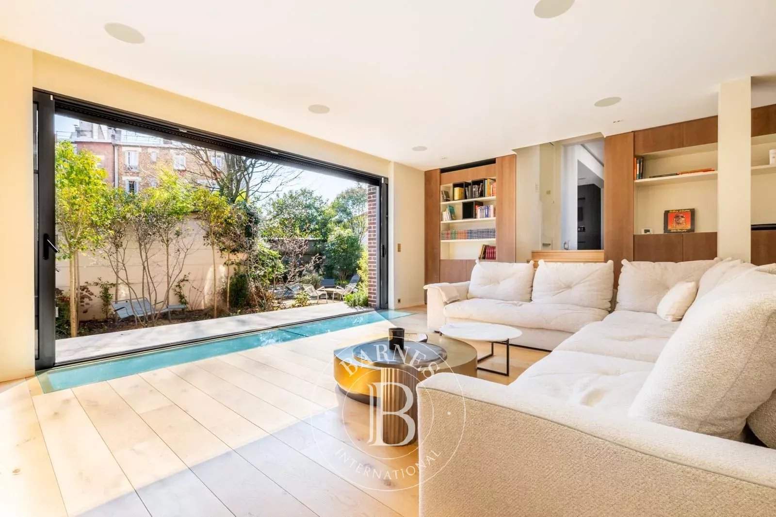 Maisons-Alfort  - Maison 9 Pi&egrave;ces 5 Chambres - picture 3