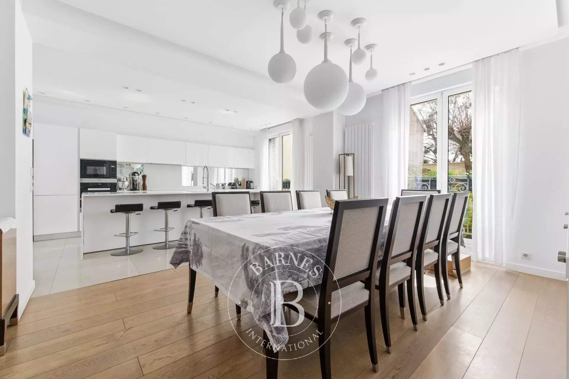 Fontenay-sous-Bois  - Maison 10 Pi&egrave;ces 6 Chambres - picture 6