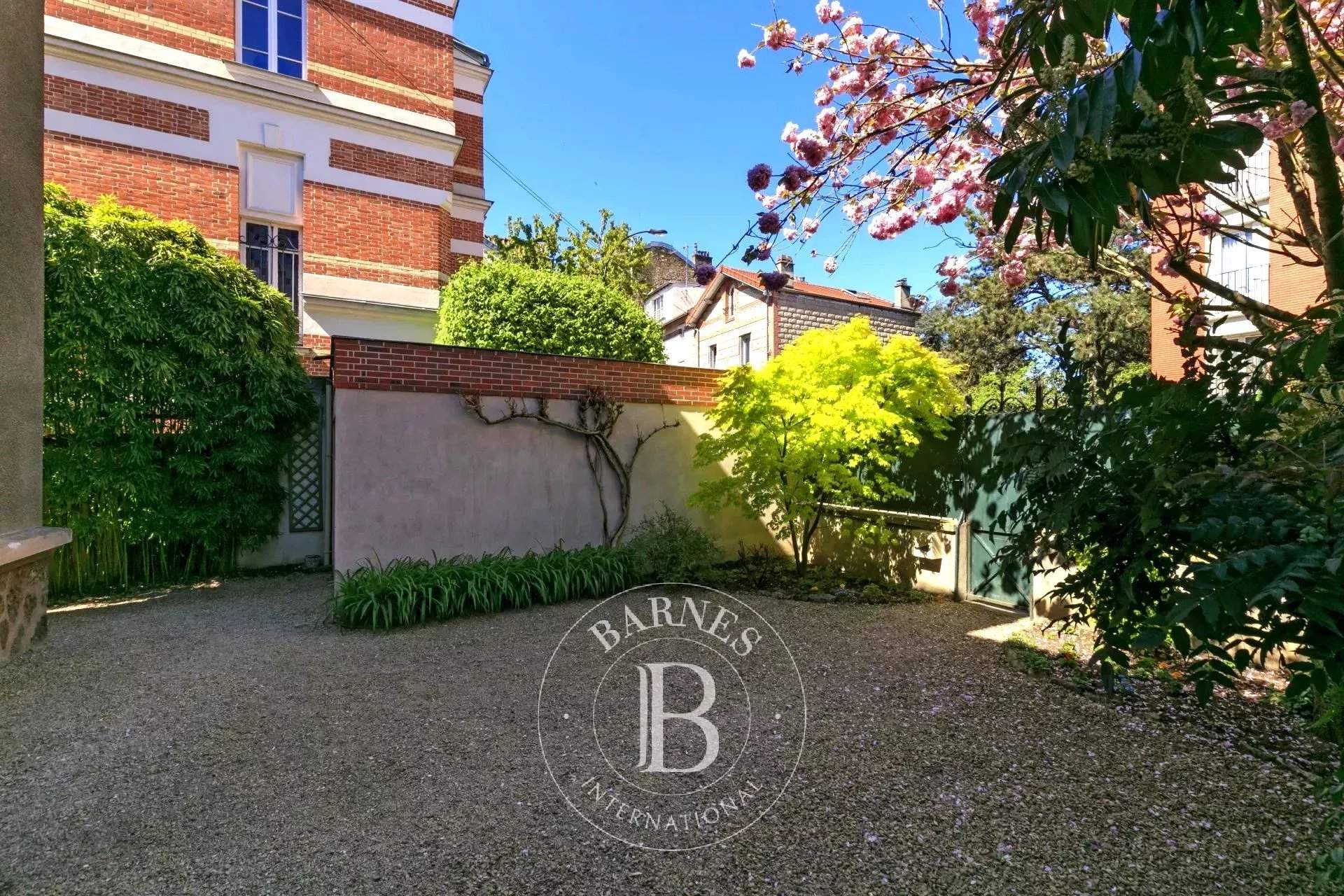 Fontenay-sous-Bois  - Maison 5 Pi&egrave;ces 4 Chambres - picture 13