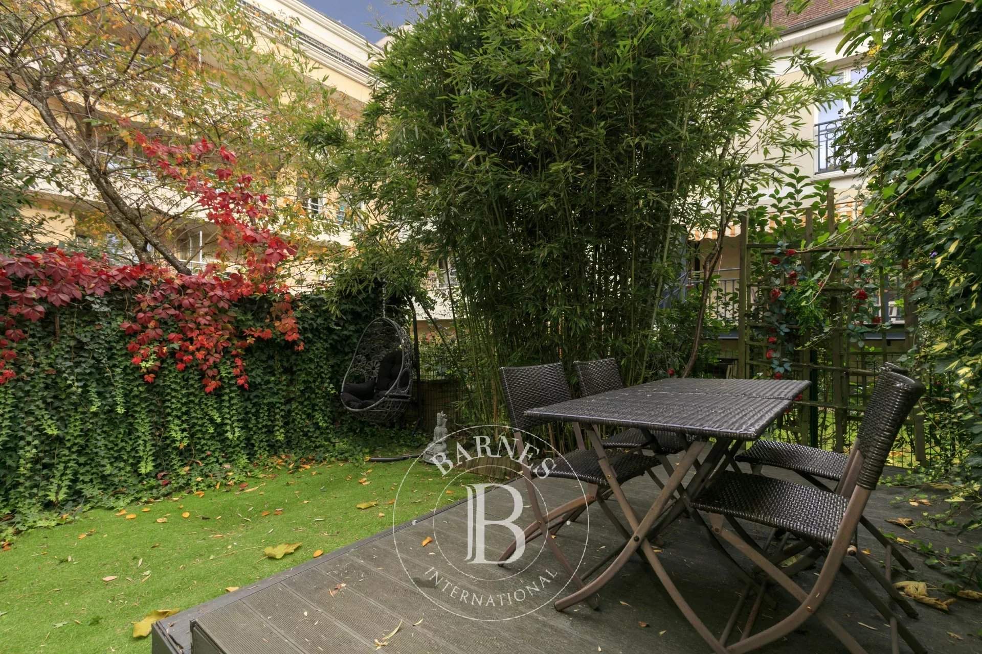 Vincennes  - House 4 Bedrooms - picture 1