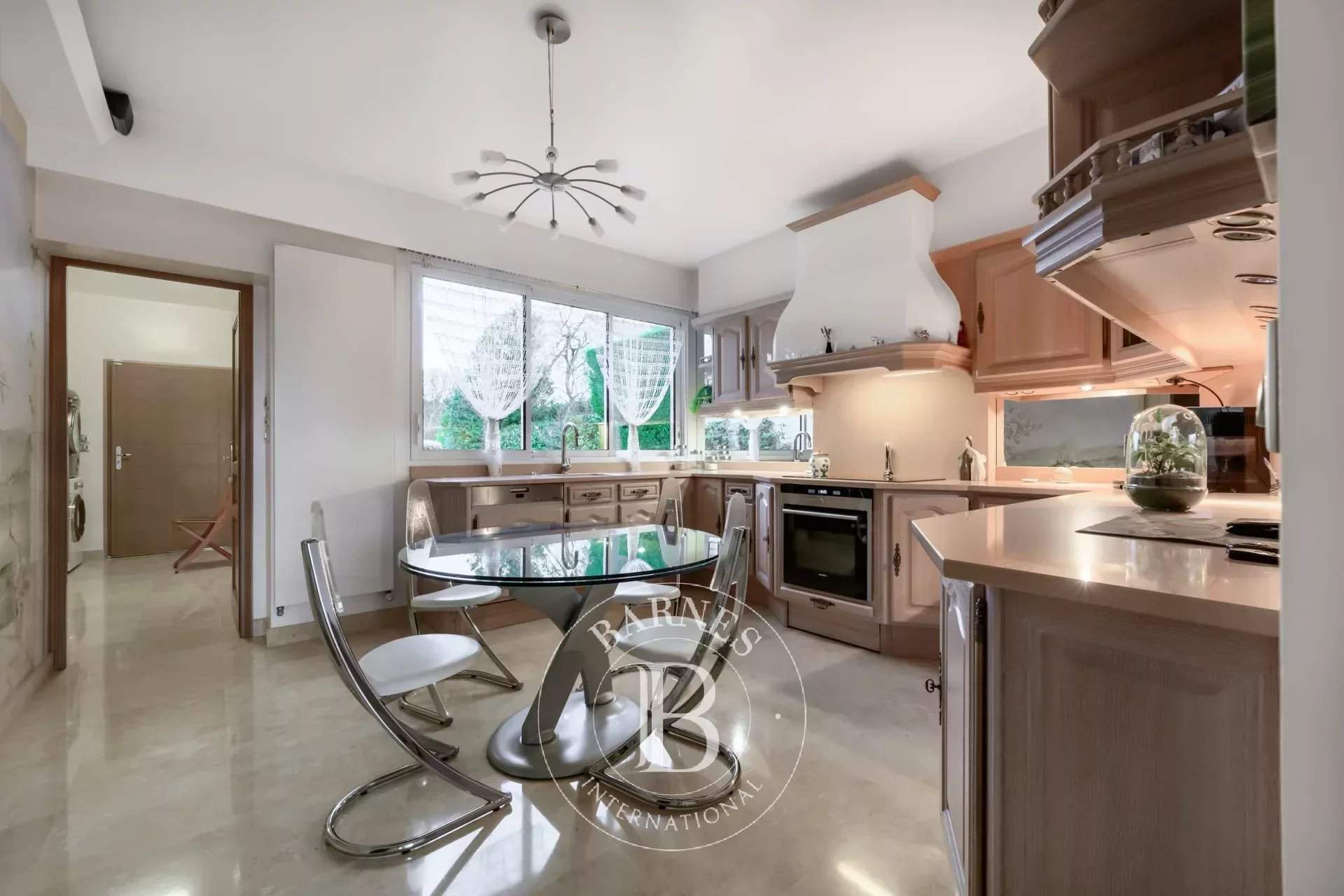 Santeny  - Casa 8 Cuartos 6 Habitaciones - picture 8