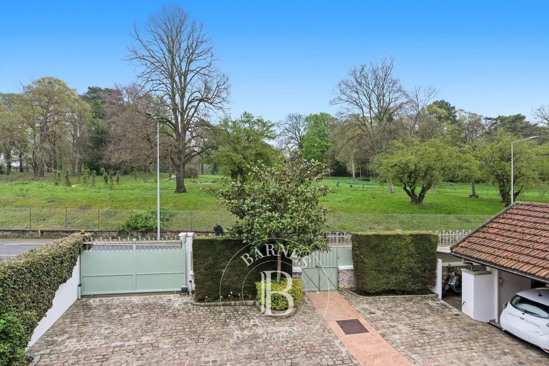 L'Haÿ-les-Roses  - Maison 9 Pi&egrave;ces 5 Chambres - picture 14