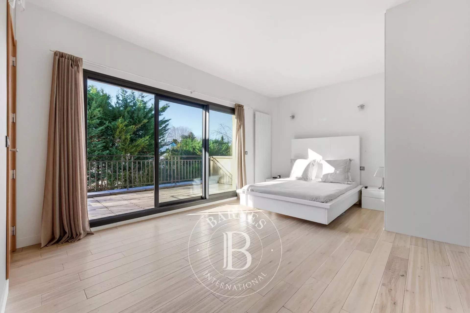 Saint-Maur-des-Fossés  - Villa 8 Pi&egrave;ces 5 Chambres - picture 7