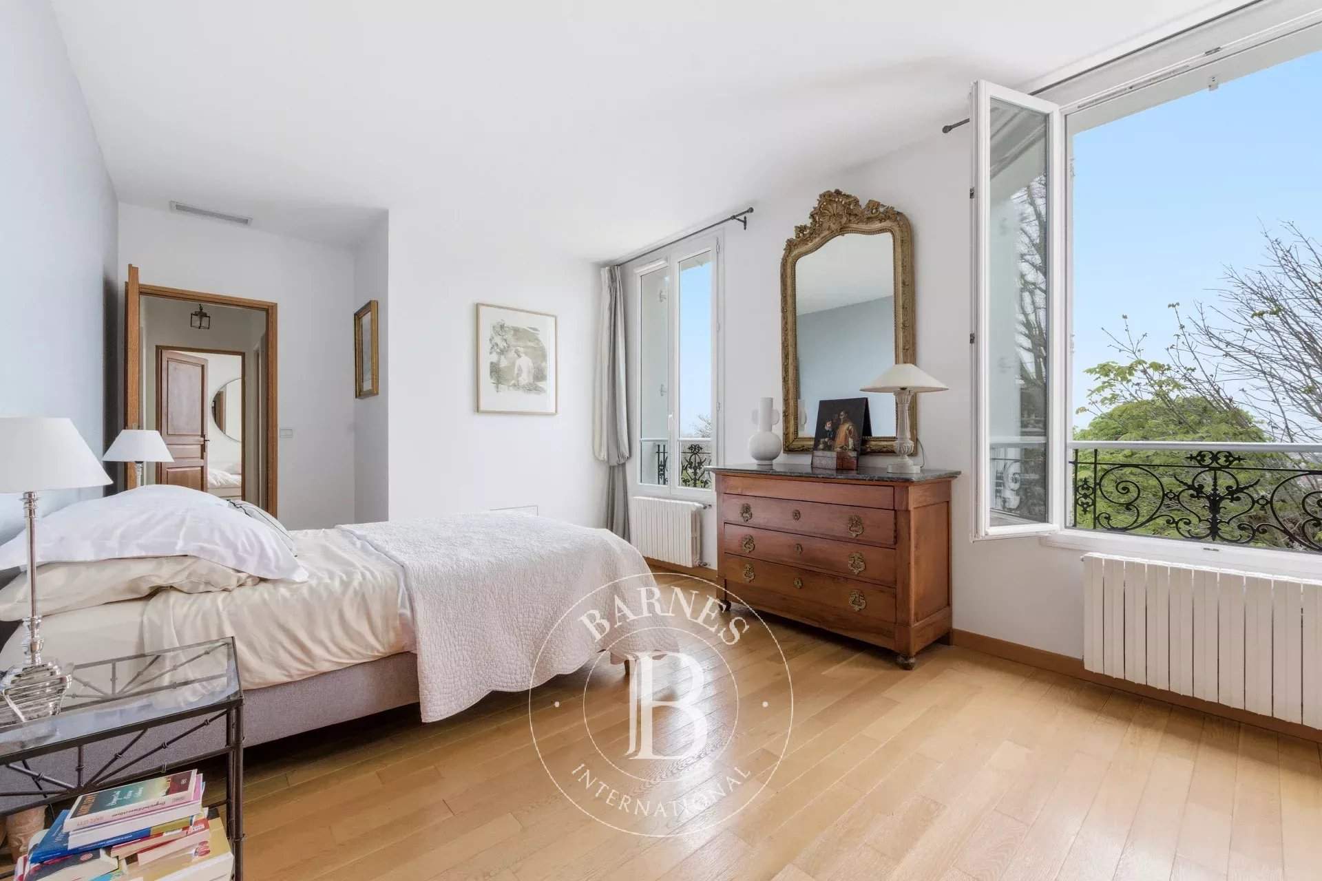 L'Haÿ-les-Roses  - Maison 9 Pi&egrave;ces 5 Chambres - picture 9