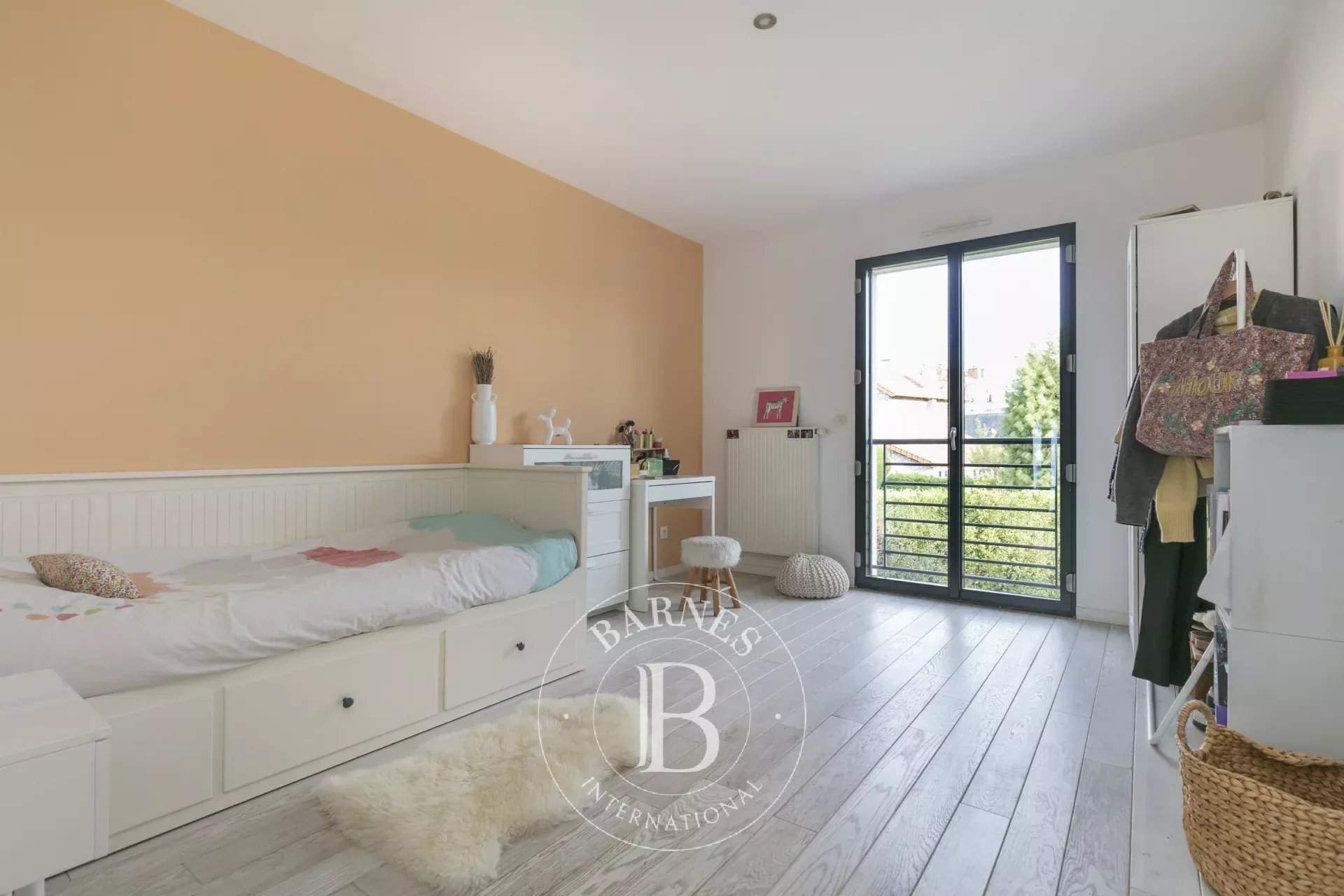 Saint-Maur-des-Fossés  - Casa 8 Cuartos 5 Habitaciones - picture 13