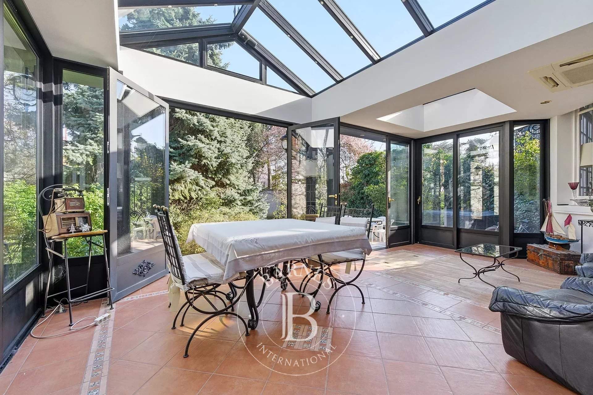 Saint-Maur-des-Fossés  - Maison 10 Pi&egrave;ces 7 Chambres - picture 6