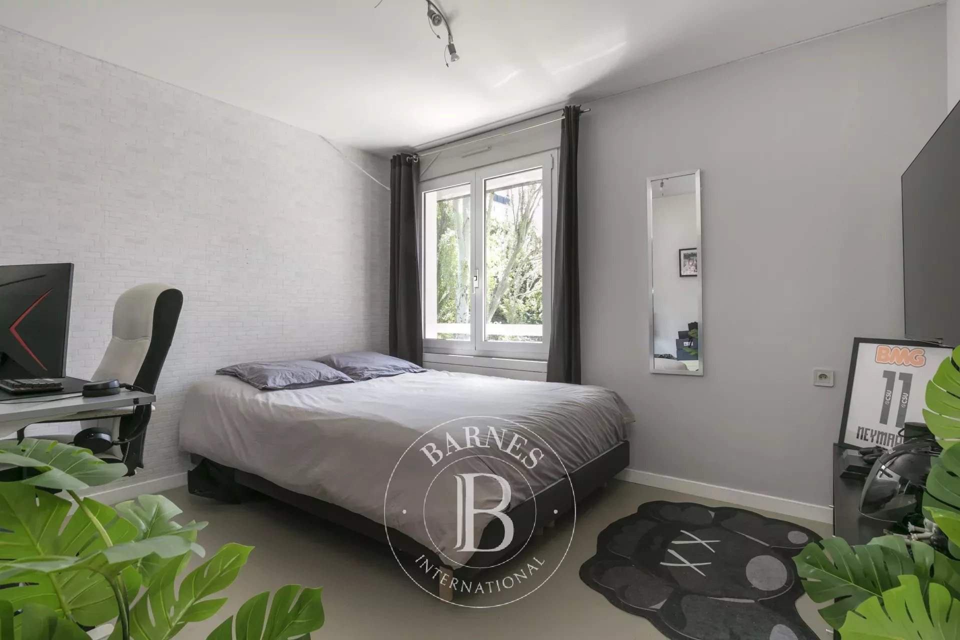 Vincennes  - House 5 Bedrooms - picture 16
