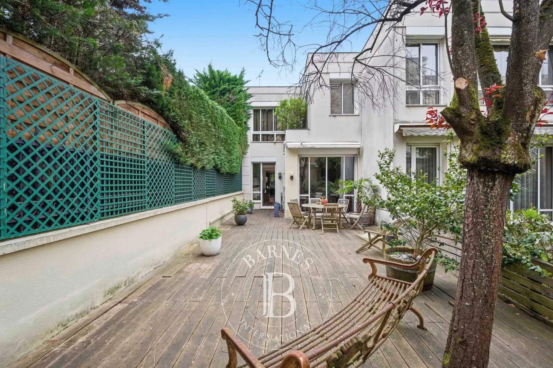 Nogent-sur-Marne  - Maison 5 Pi&egrave;ces 2 Chambres - picture 1