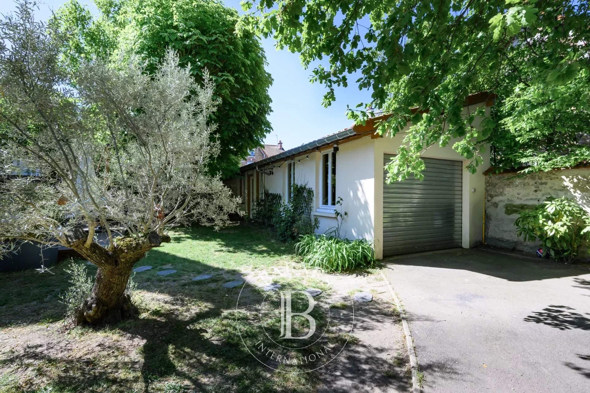 Saint-Maur-des-Fossés  - Maison 7 Pi&egrave;ces 5 Chambres - picture 16