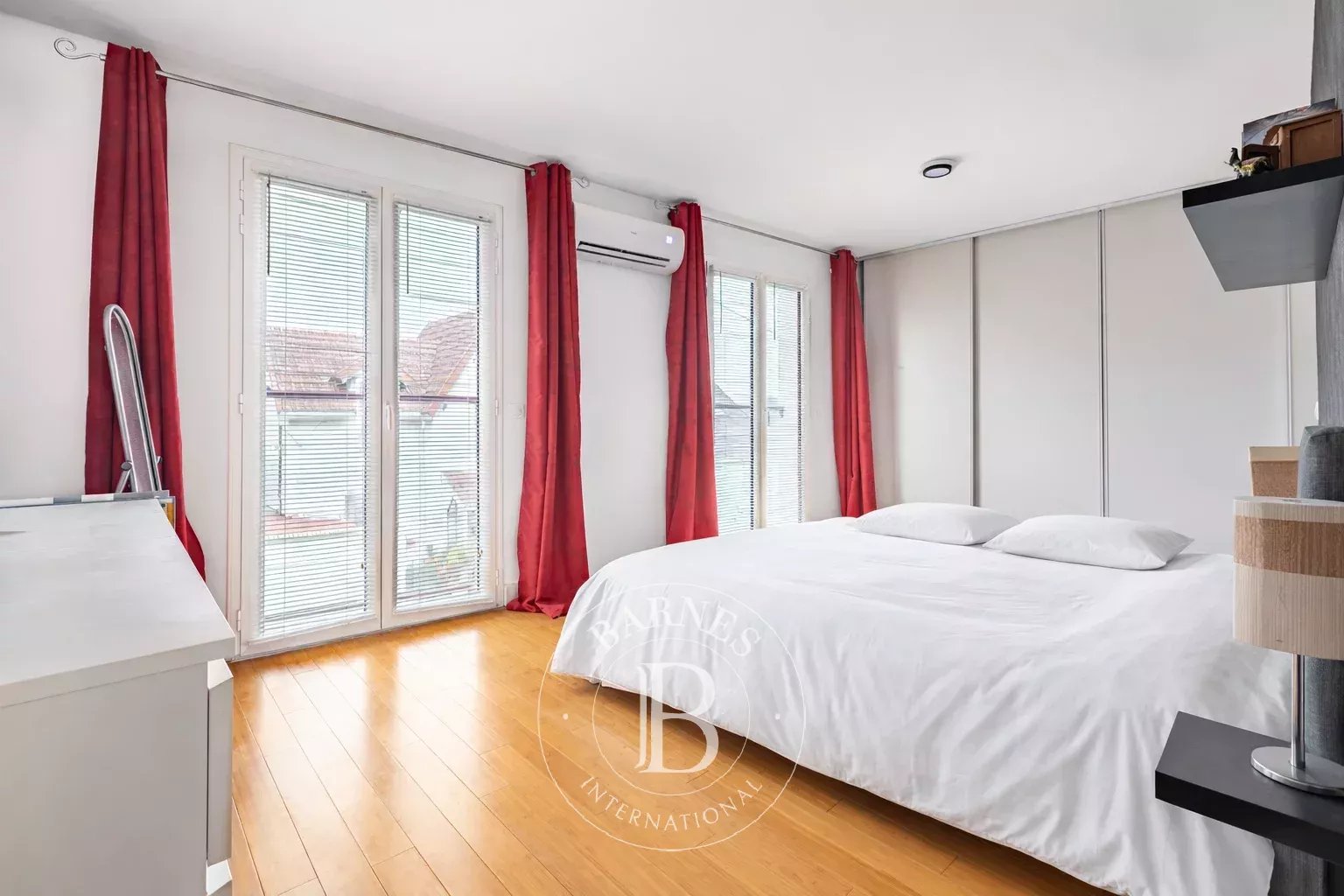 Créteil  - Maison de ville 4 Pi&egrave;ces 3 Chambres - picture 8