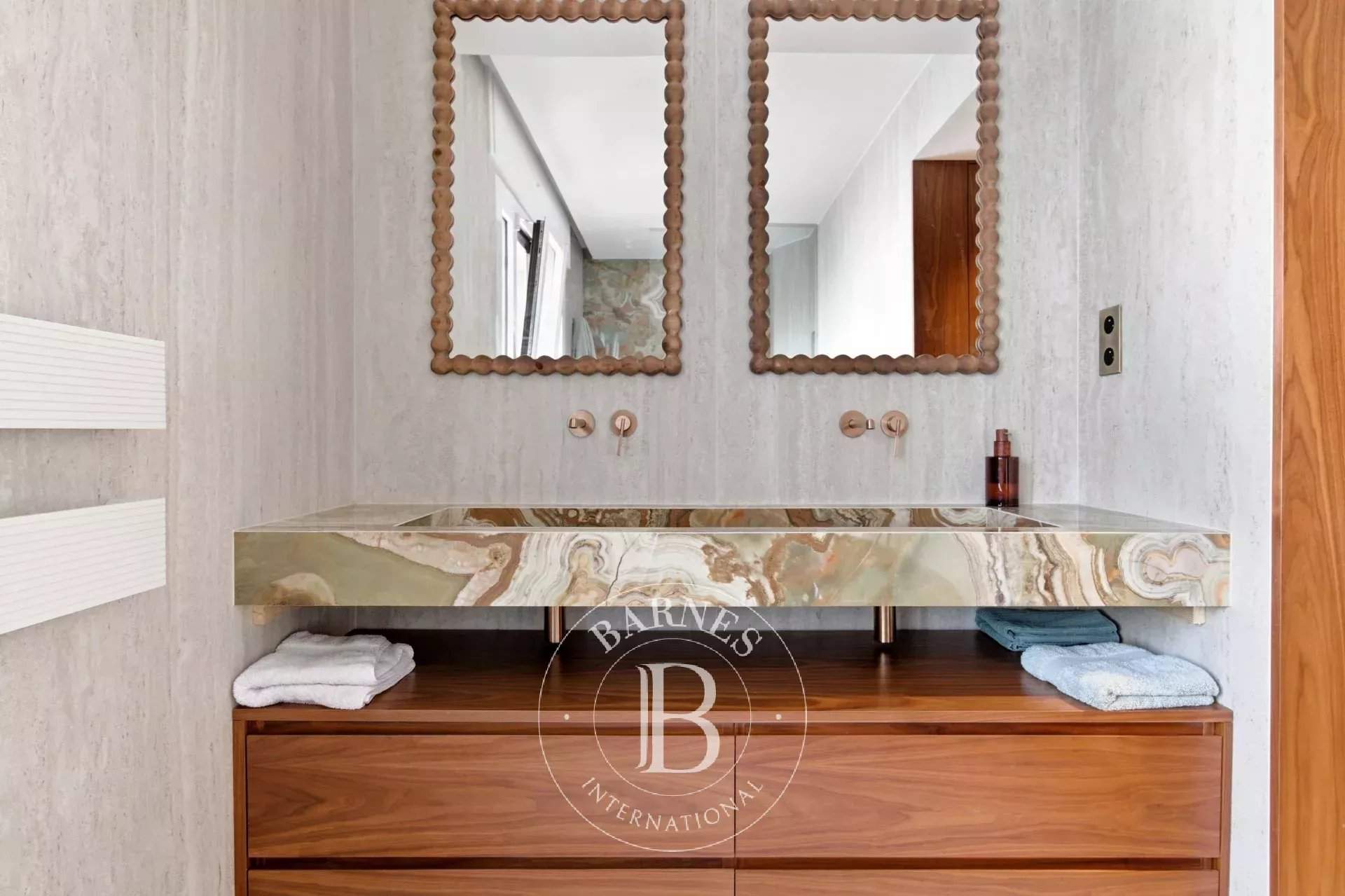 Charenton-le-Pont  - Appartement 7 Pi&egrave;ces 4 Chambres - picture 10