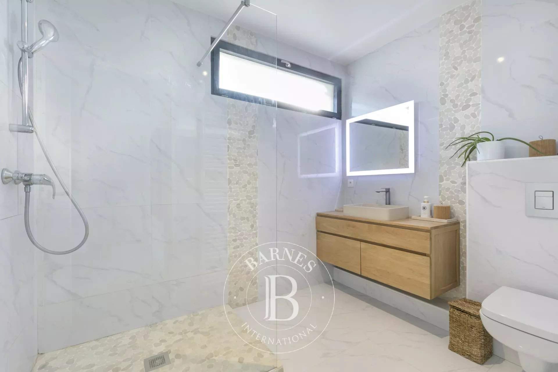 Saint-Maur-des-Fossés  - Casa 8 Cuartos 5 Habitaciones - picture 9