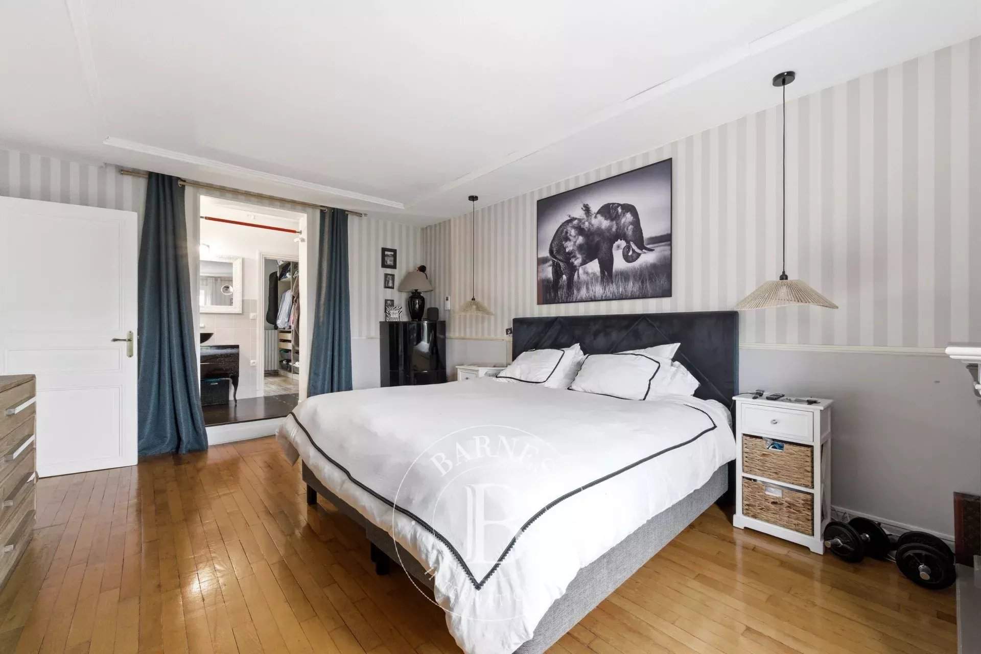 Le Perreux-sur-Marne  - Maison 8 Pi&egrave;ces 4 Chambres - picture 16