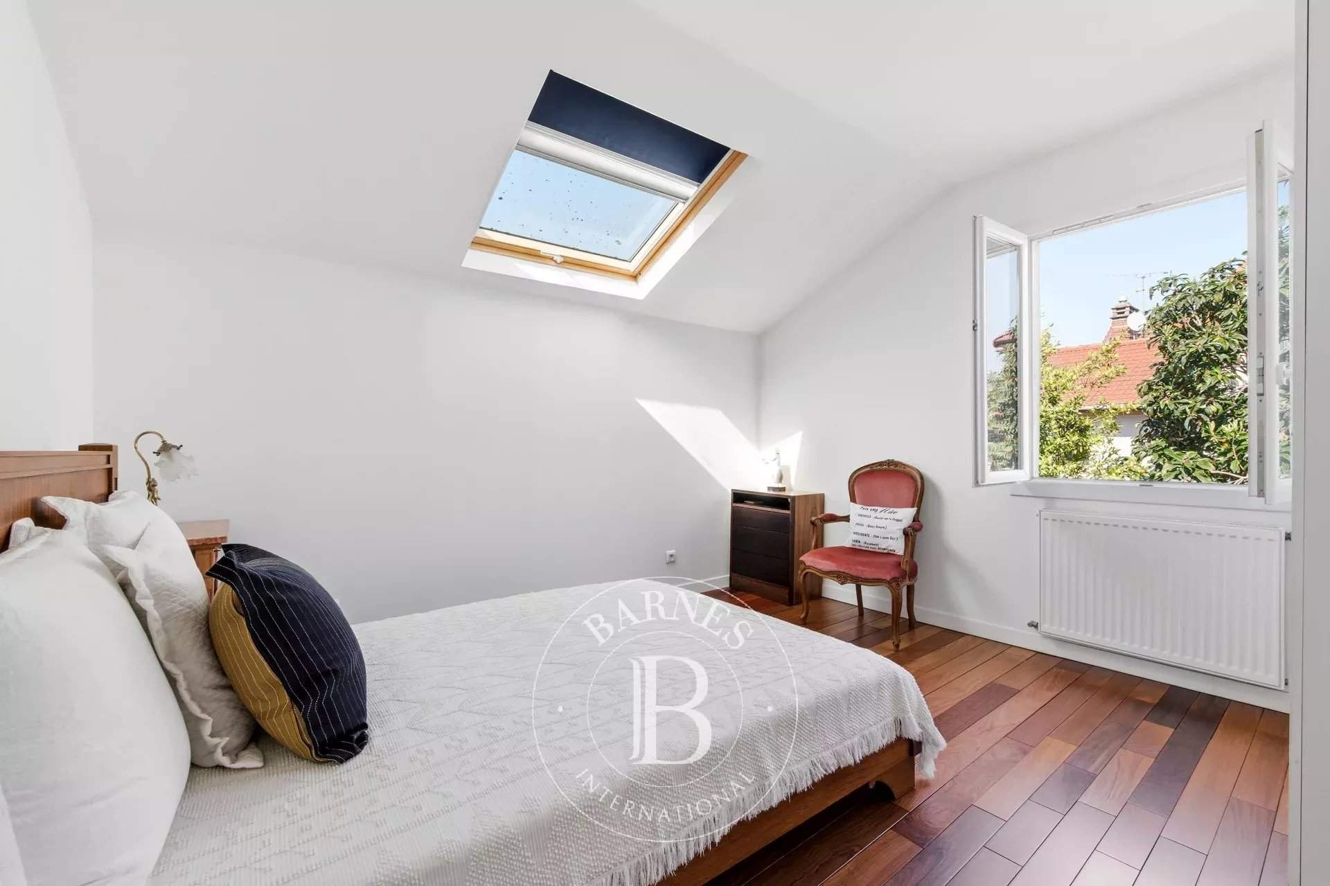 Joinville-le-Pont  - Maison 5 Pi&egrave;ces 3 Chambres - picture 8