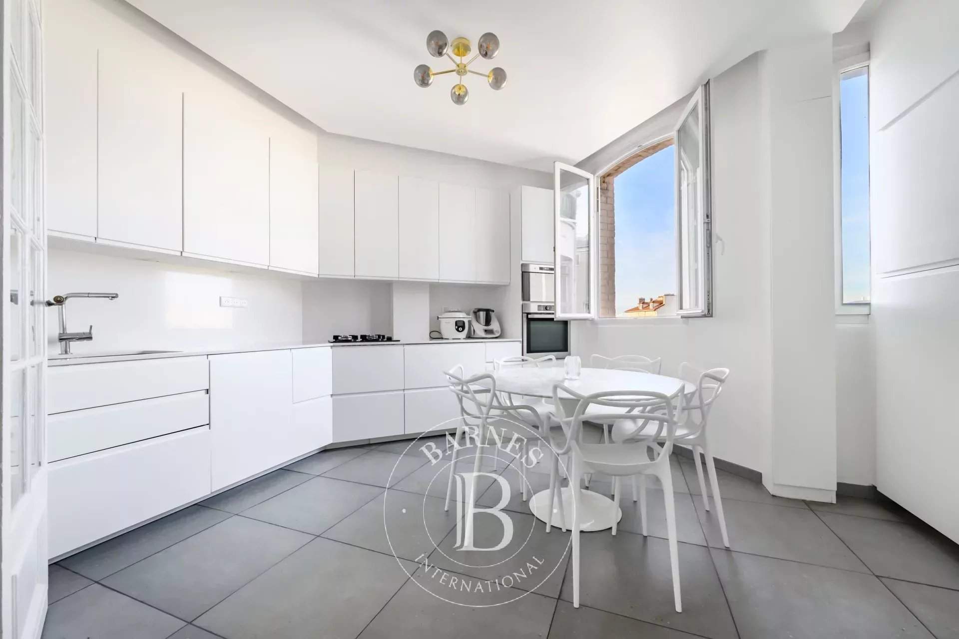 Charenton-le-Pont  - Appartement 5 Pièces 3 Chambres - picture 6