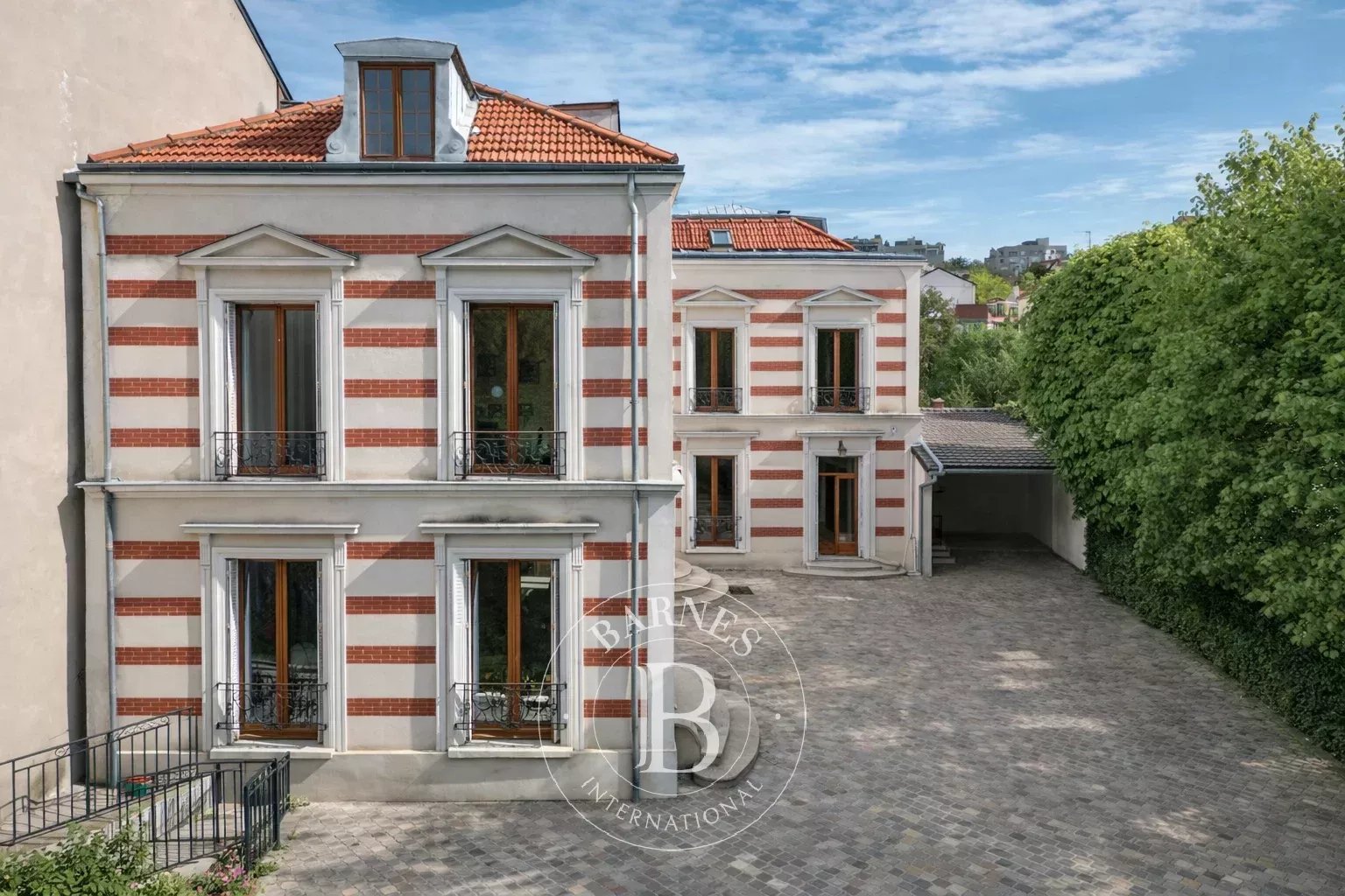 Fontenay-sous-Bois  - Hôtel particulier 10 Pi&egrave;ces 4 Chambres - picture 1