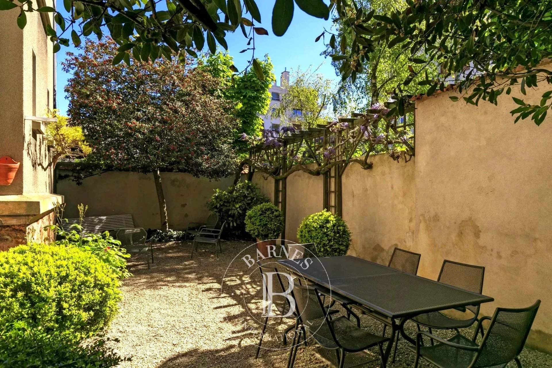 Fontenay-sous-Bois  - Maison 5 Pi&egrave;ces 4 Chambres - picture 1