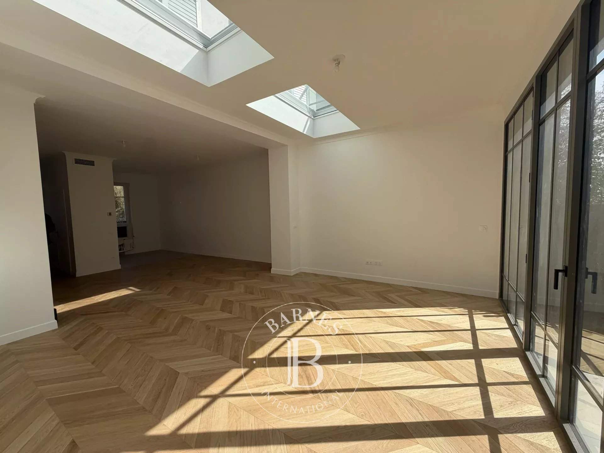 Vincennes  - House 5 Bedrooms - picture 8