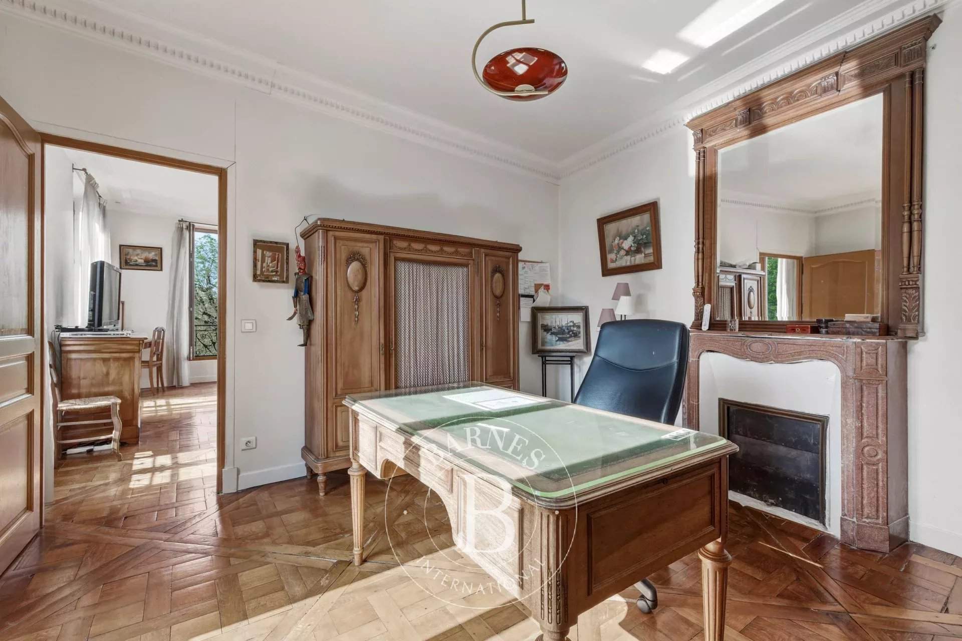 Fontenay-sous-Bois  - Hôtel particulier 10 Pi&egrave;ces 4 Chambres - picture 9