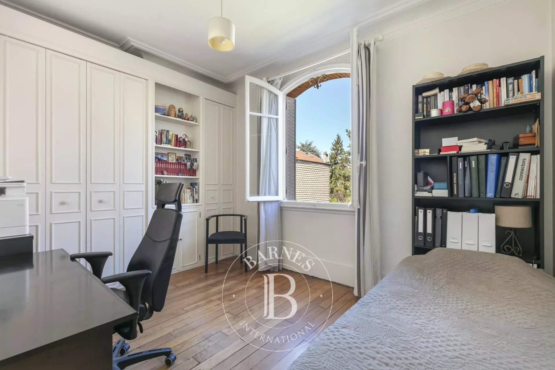 Fontenay-sous-Bois  - Maison 5 Pi&egrave;ces 4 Chambres - picture 7