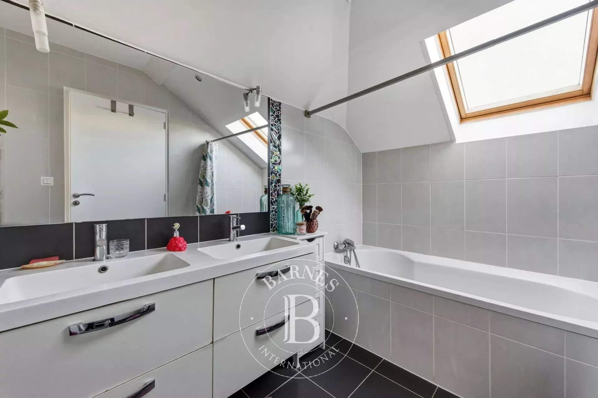 Saint-Maur-des-Fossés  - Casa 6 Cuartos 5 Habitaciones - picture 11