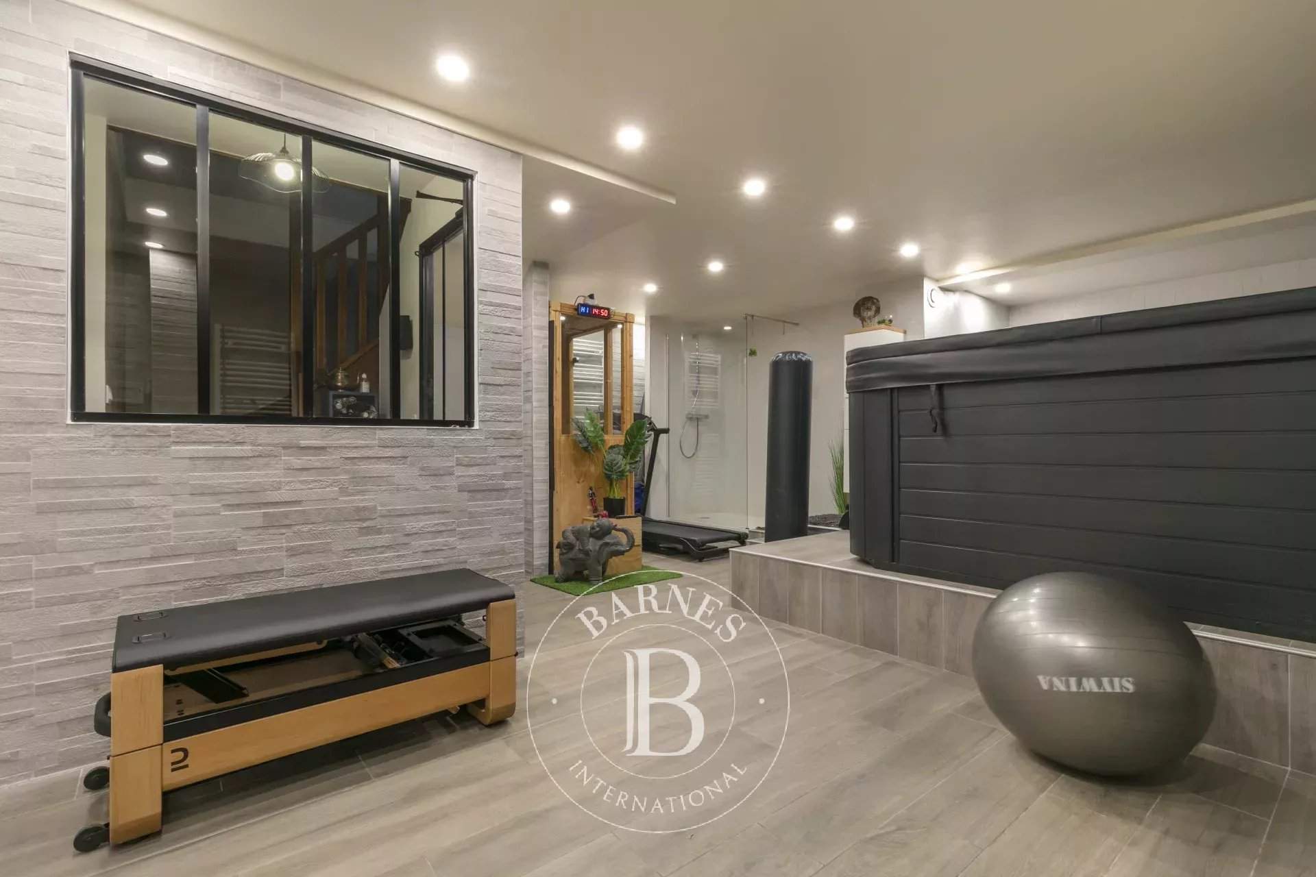 Vincennes  - House 4 Bedrooms - picture 15